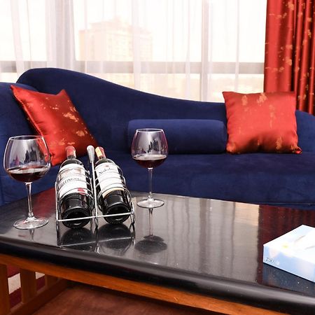 The Crossroads Hotel, Westlands Nairobi Exteriér fotografie