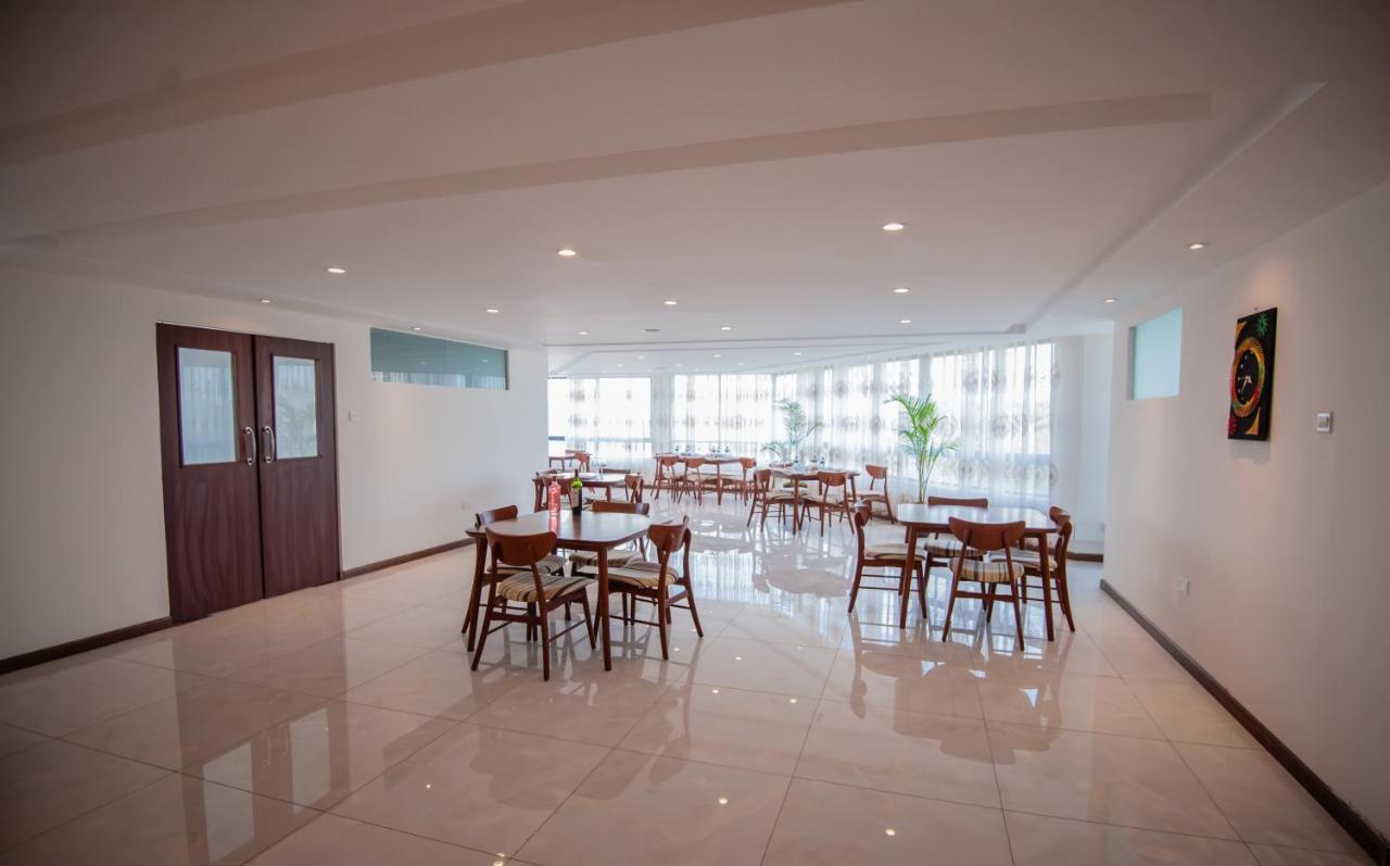 The Crossroads Hotel, Westlands Nairobi Exteriér fotografie