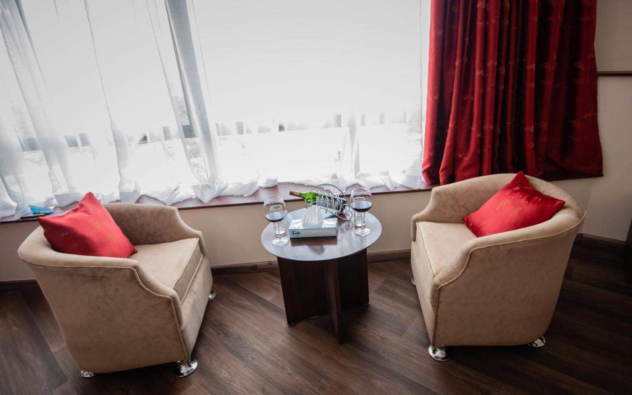 The Crossroads Hotel, Westlands Nairobi Exteriér fotografie