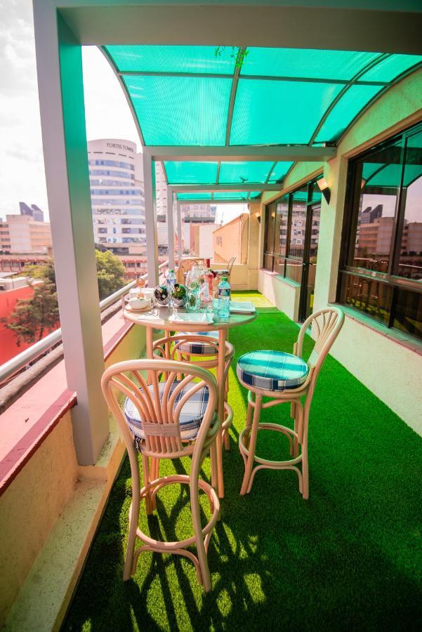 The Crossroads Hotel, Westlands Nairobi Exteriér fotografie